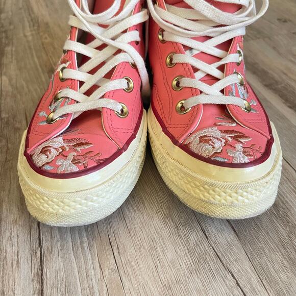 Converse Chuck 70 High Top Embroidered Leather Sneakers Pink Floral Women Sz 6 - Picture 10 of 10